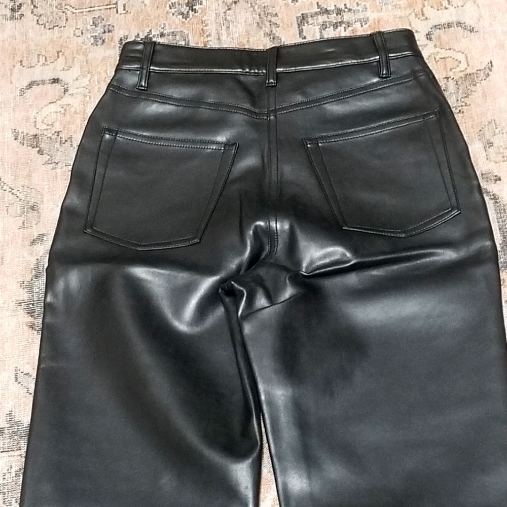 Wilfred Melina Vegan Leather Pant. Size: 0 - Picture 7 of 11